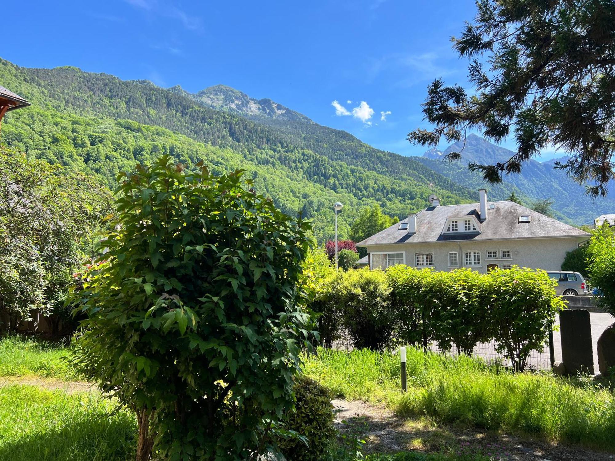 Sejour Spa Inclus Au Centre De St Lary Saint-Lary-Soulan Exterior photo
