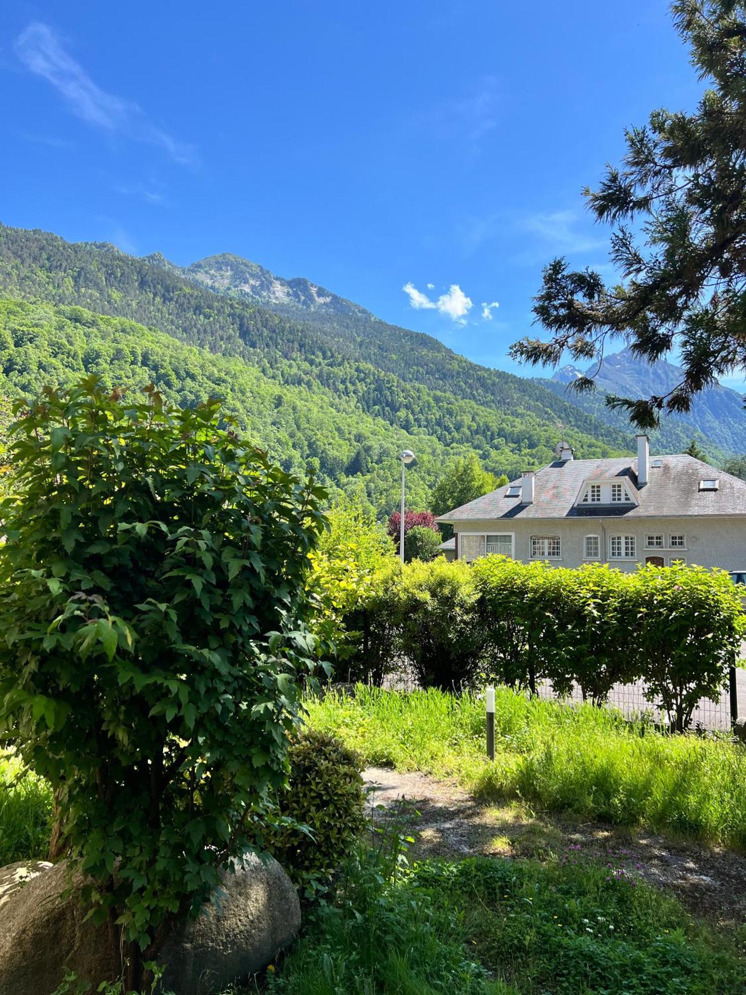 Sejour Spa Inclus Au Centre De St Lary Saint-Lary-Soulan Exterior photo